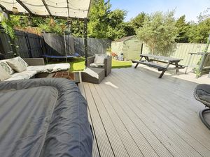 Photo 7- click for photo gallery